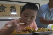 浙江男子河南旅游3个月胖30斤，揭秘美食诱惑下的旅行后遗症