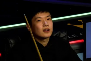 赵心童斯诺克世锦赛决赛惊现神级表现，一杆定乾坤拿到赛点！