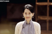内娱苦中年演员扮嫩久矣，揭秘中年演员的转型困境与困境背后的原因