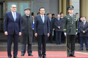 习近平主席抵达莫斯科，开启中俄全面战略协作新时代
