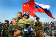普京盛赞解放军，阅兵式上解放军成为最大外国军队，彰显中俄友谊