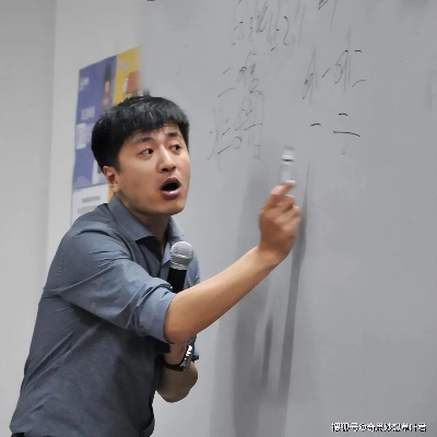 张雪峰公司引领潮流，每月放一次3天小长假，员工幸福感大幅提升！