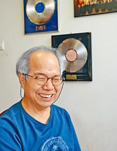 小李飞刀作词人卢国沾逝世，一代词坛巨匠陨落，华语乐坛失去璀璨星辰