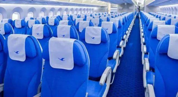 南方航空回应更换超薄座椅，优化乘客体验，兼顾经济效益