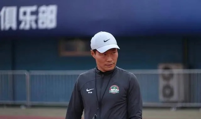 河南代理主帅点赞球队，球员训练状态挺好，备战新赛季信心满满