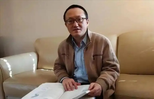 辟谣，董某某外公并非外籍院士米耀荣，网络传言不实