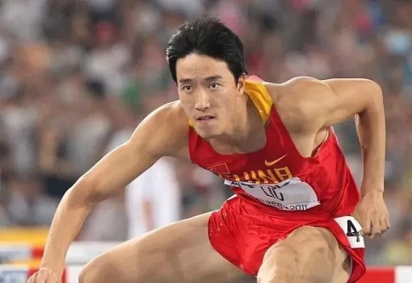 美国选手突破刘翔纪录，12秒87夺冠震惊世界！