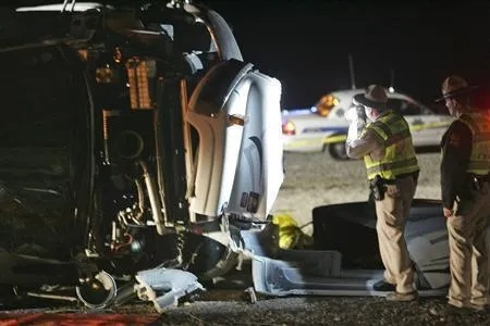 中国公民在美车祸身亡，目击者披露惊心瞬间，勇敢发声，寻求真相