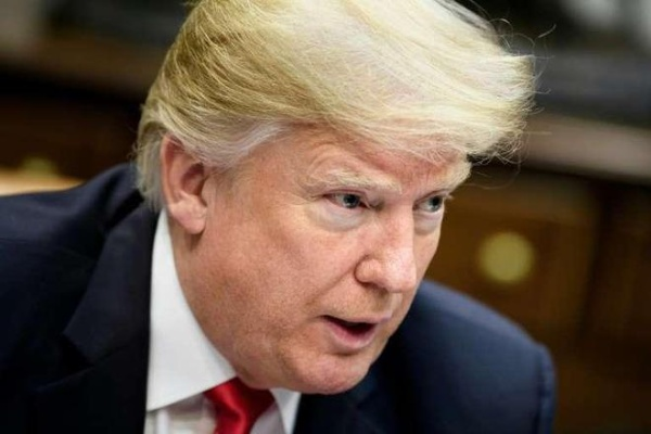 特朗普，勇敢面对美国经济暂时衰退，坚信未来更加辉煌