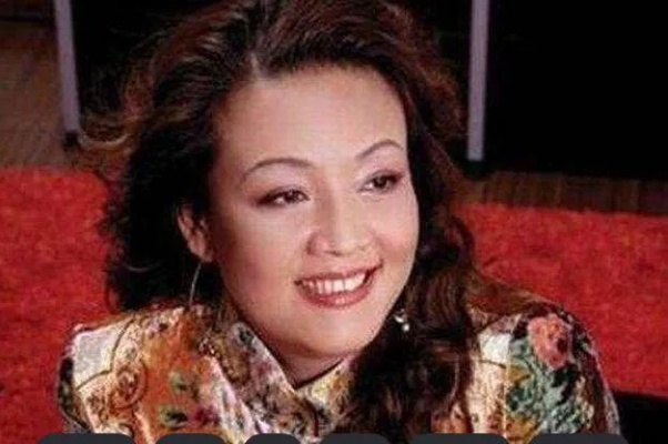 马筱梅前夫硬刚张兰，背后真相揭露娱乐圈风云再起