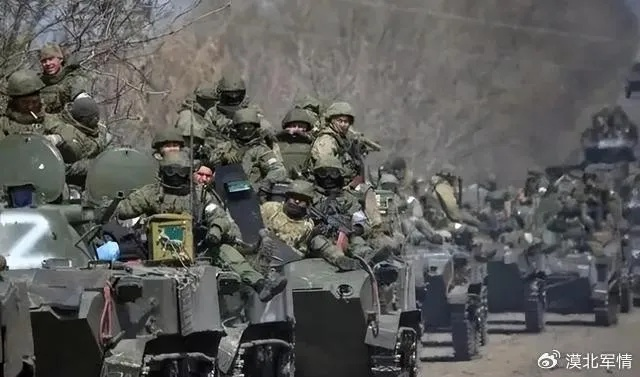 北约12国1.6万兵力集结，剑指俄边境，紧张局势一触即发