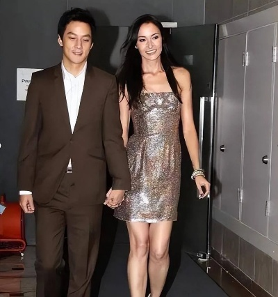吴彦祖自曝15年婚姻秘诀，听老婆话，幸福长跑的秘密武器！