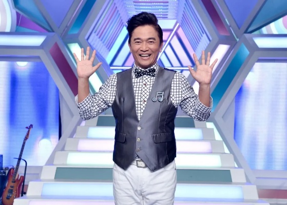 吴宗宪直播力挺汪小菲，娱乐圈正能量瞬间发酵