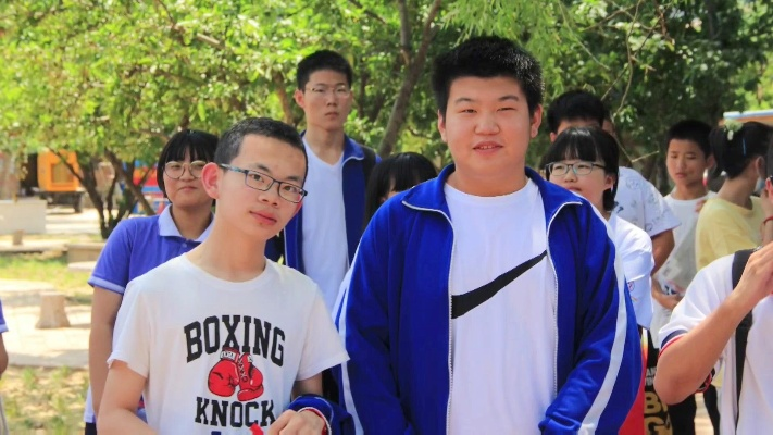 毕业的旋律—最后一次听力测试响起再见